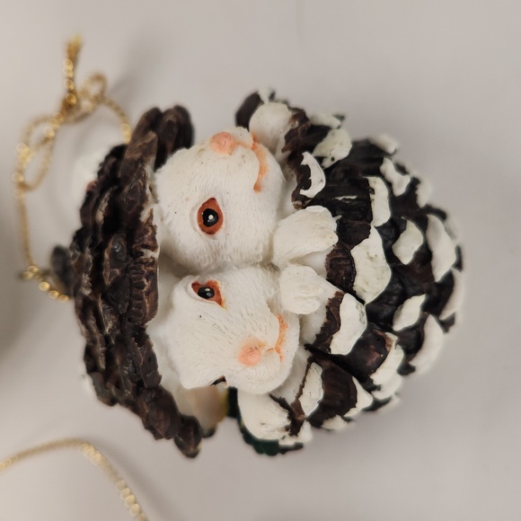 Set of 4 Woodland Pinecone Ornaments from 2003 - Picture 8 of 17